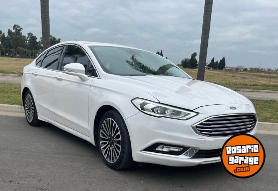 Autos - Ford Mondeo titanium 2018 Nafta 100000Km - En Venta