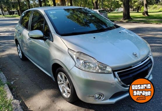 Autos - Peugeot 208 2013 Nafta 111Km - En Venta