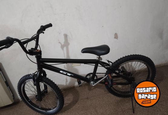 Deportes - BICICLETA RODADO 20, TIPO BMX. - En Venta
