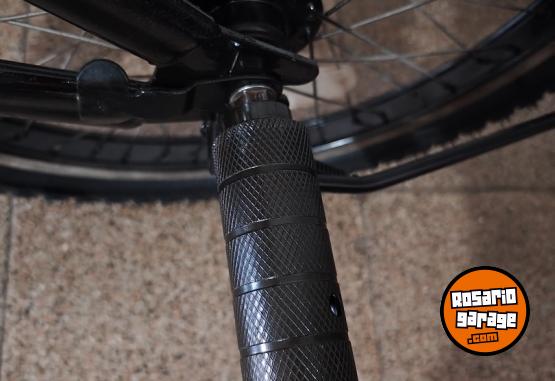 Deportes - BICICLETA RODADO 20, TIPO BMX. - En Venta