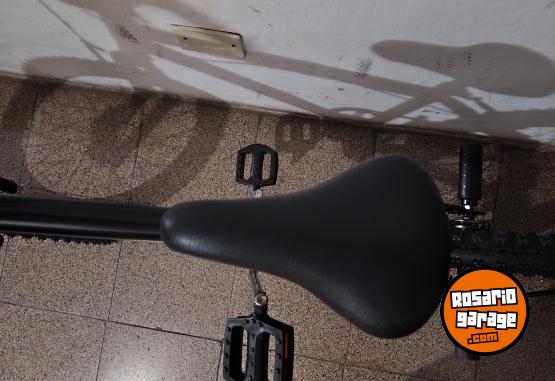 Deportes - BICICLETA RODADO 20, TIPO BMX. - En Venta