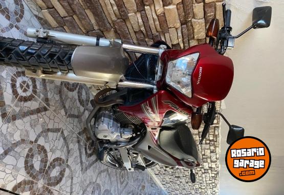 Motos - Honda NX4 Falcon 400 2012 Nafta 33537Km - En Venta