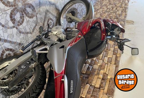 Motos - Honda NX4 Falcon 400 2012 Nafta 33537Km - En Venta