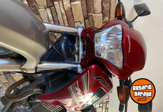 Motos - Honda NX4 Falcon 400 2012 Nafta 33537Km - En Venta
