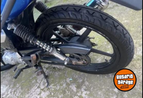 Motos - Yamaha YBR 2013 Nafta 999999Km - En Venta