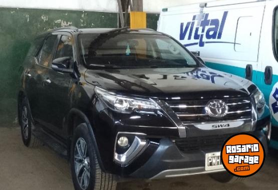 Camionetas - Toyota Sw4 2016 Diesel 130000Km - En Venta