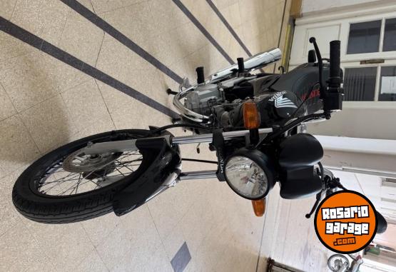 Motos - Honda CG TITAN 2012 Nafta 45300Km - En Venta