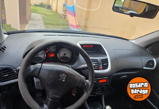 Autos - Peugeot 207 Compact 1.4 2012 Nafta 141000Km - En Venta