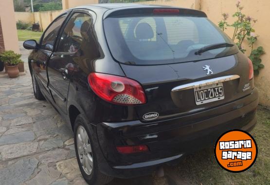 Autos - Peugeot 207 Compact 1.4 2012 Nafta 141000Km - En Venta