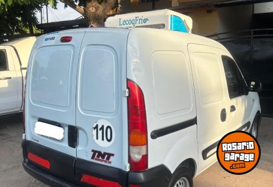 Utilitarios - Renault Kangoo 2016 GNC 208000Km - En Venta