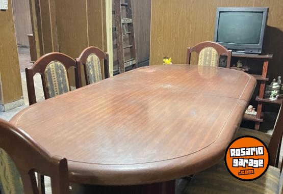 Hogar - Cama 2 plazas c/ comoda + mesa comedor c/ 6 sillas - En Venta