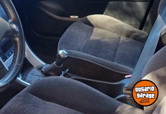 Autos - Peugeot 307 XT Premium 2.0 HDI 2007 Diesel 256000Km - En Venta