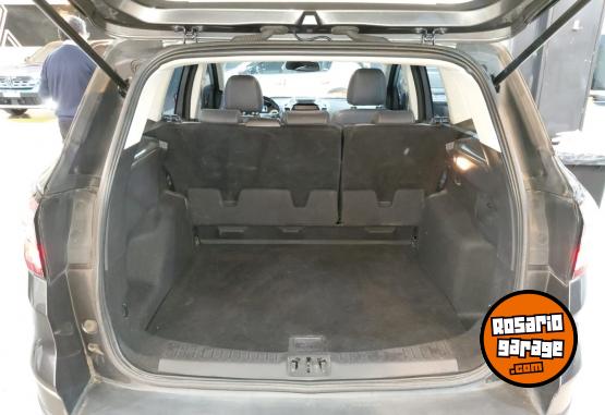 Autos - Ford KUGA SEL AWD AT6 2017 Nafta 77248Km - En Venta