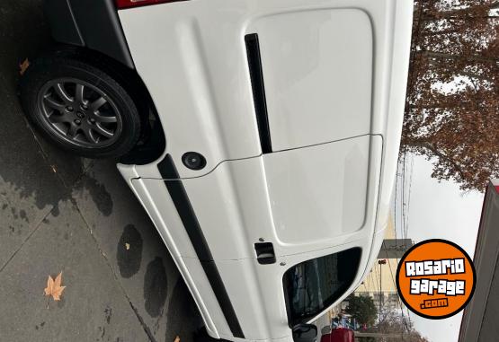 Utilitarios - Citroen Berlingo 1.6 HDI Furg�n 2021 Diesel 90000Km - En Venta