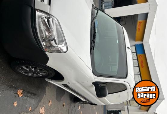 Utilitarios - Citroen Berlingo 1.6 HDI Furg�n 2021 Diesel 90000Km - En Venta