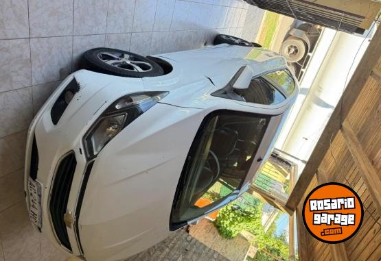 Autos - Chevrolet Onix 2018 Nafta 180000Km - En Venta