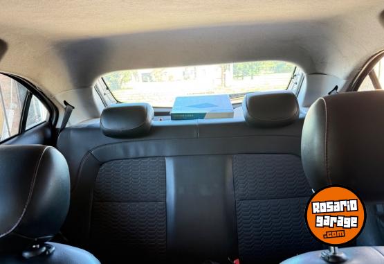 Autos - Chevrolet Onix 2018 Nafta 180000Km - En Venta