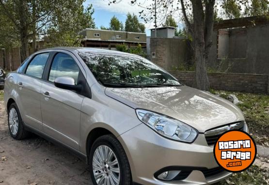 Autos - Fiat Grand sienna 2013 Nafta 110000Km - En Venta