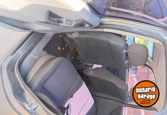 Autos - Chevrolet Meriva GL Plus 2012 Nafta 200000Km - En Venta