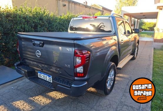 Camionetas - Nissan XE 2023 Diesel 30000Km - En Venta