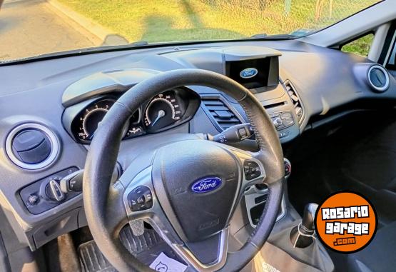 Autos - Ford Fiesta 2018 Nafta 60000Km - En Venta