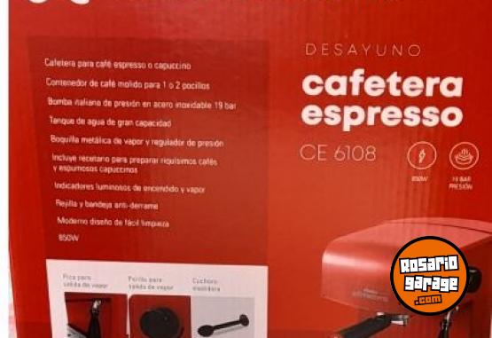Hogar - Cafetera Esspreso Amica Ultracom - En Venta