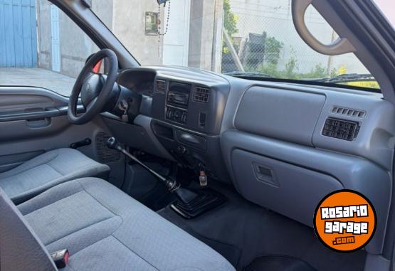 Camionetas - Ford F100 2005 Diesel 111111Km - En Venta