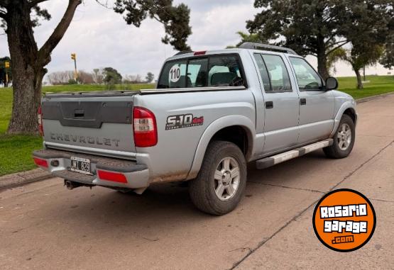 Camionetas - Chevrolet S10 dlx full 2011 Diesel 170000Km - En Venta