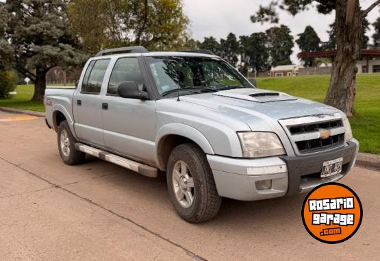 Camionetas - Chevrolet S10 dlx full 2011 Diesel 170000Km - En Venta
