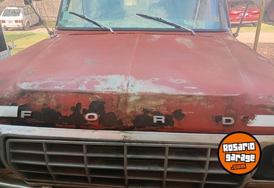 Camiones y Gr�as - Vendo ford 350 - En Venta