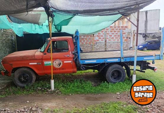 Camiones y Gr�as - Vendo ford 350 - En Venta