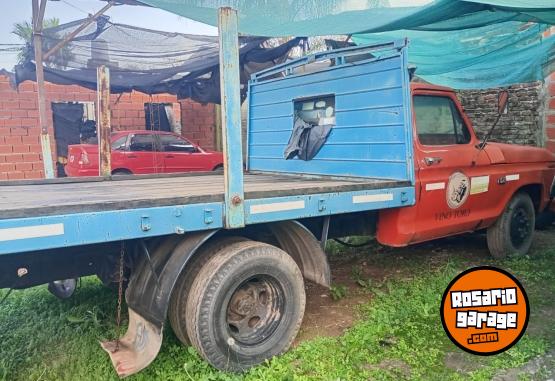 Camiones y Gr�as - Vendo ford 350 - En Venta
