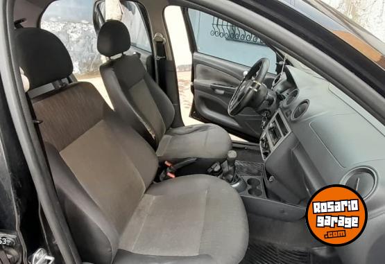 Autos - Volkswagen Voyage 2013 Nafta 290000Km - En Venta