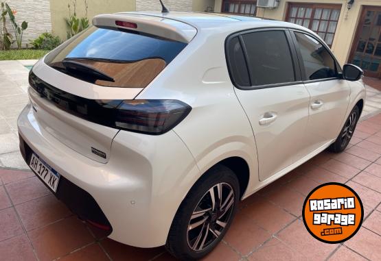 Autos - Peugeot 208 Allure PK 2025 Nafta 6000Km - En Venta