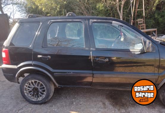 Autos - Ford Ford 1.6 2005 GNC 111111Km - En Venta