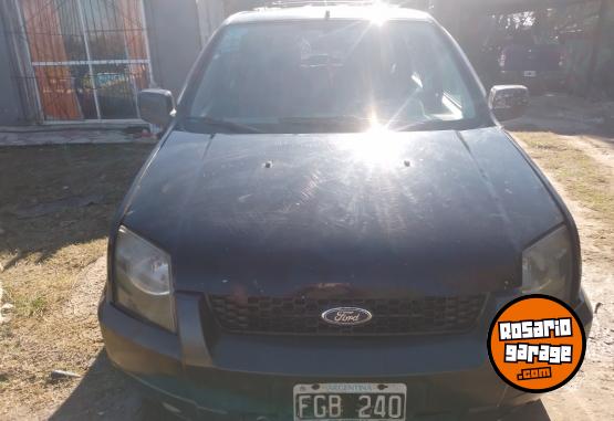 Autos - Ford Ford 1.6 2005 GNC 111111Km - En Venta