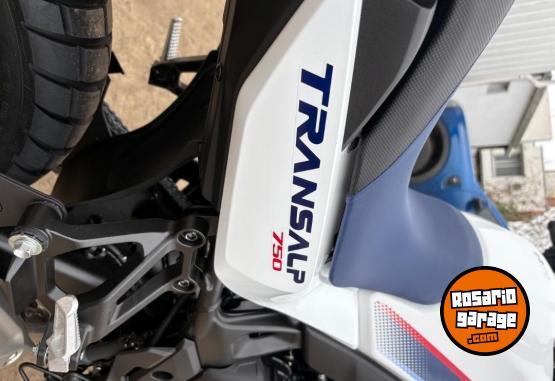 Motos - Honda Transalp 750 2026 Nafta 0Km - En Venta