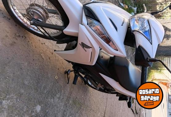 Motos - Honda Wave 2022 Nafta 17000Km - En Venta