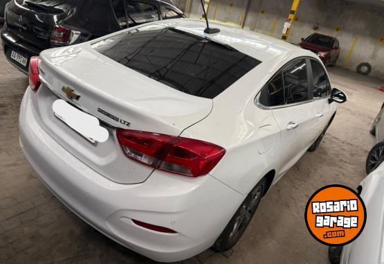 Autos - Chevrolet CRUZE LTZ 2022 Nafta 62000Km - En Venta