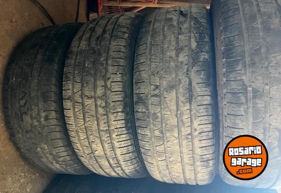 Accesorios para Autos - Vendo cubiertas rod. 19 - En Venta