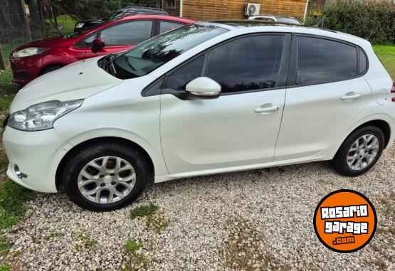 Autos - Peugeot 2015 / Allure 1.5 Nafta 2015 Nafta 76890Km - En Venta