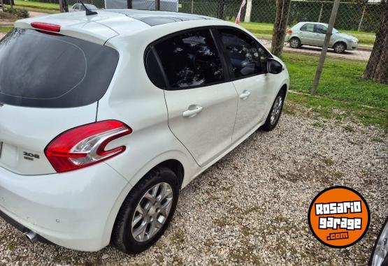 Autos - Peugeot 2015 / Allure 1.5 Nafta 2015 Nafta 76890Km - En Venta