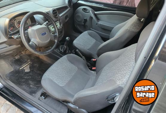 Autos - Ford Ka viral 1.0 2012 Nafta 72000Km - En Venta