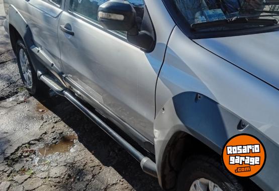 Autos - Fiat Strada adventure 2012 GNC 230000Km - En Venta
