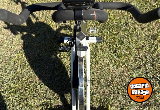Otros - Bicicleta Fija Bh Fitness Sb Series Sb2.2 Spinning. - En Venta