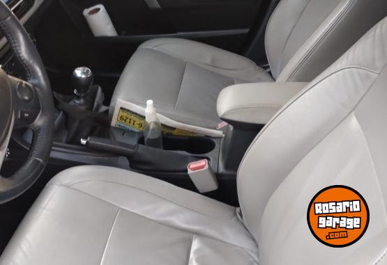 Autos - Toyota Corolla XEI 2014 GNC 120000Km - En Venta