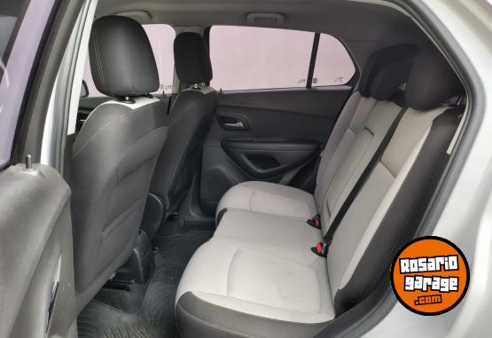 Autos - Chevrolet Tracker 2019 Nafta 102000Km - En Venta