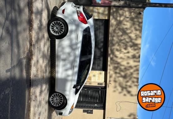 Autos - Ford Fiesta titanium 2015 Nafta 115600Km - En Venta