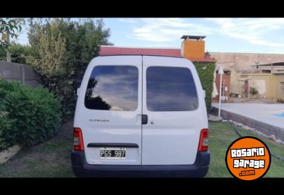 Utilitarios - Citroen Berlingo 2015 Diesel 145000Km - En Venta