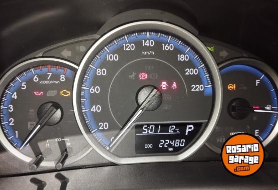 Autos - Toyota Yaris XLI 2023 Nafta 22500Km - En Venta